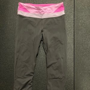 Lululemon Inspire Crops